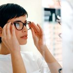 Очки — аксессуар, который постоянные пользователи оптики меняют довольно часто